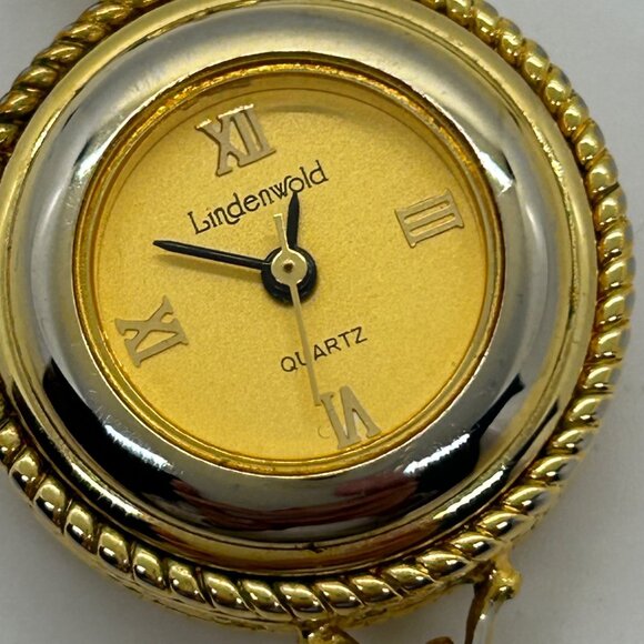 Gold Tone Pendant Watch Necklace With Faux Pearl Drop Floral Roman Working READ - Picture 10 of 10